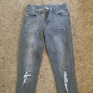 Old Navy rockstar mid rise jeans- gray